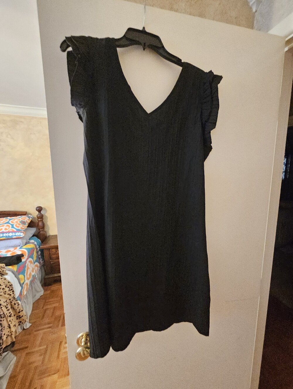 SHEIN Black V-Neck Ruffle Sleeve Mini Dress